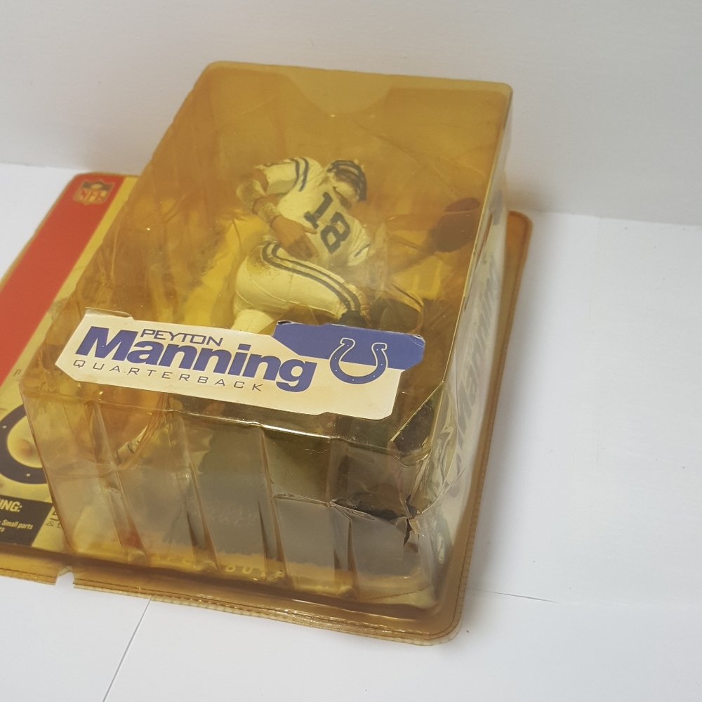 2002 Mcfarlane Figuring Peyton Manning. - image 2